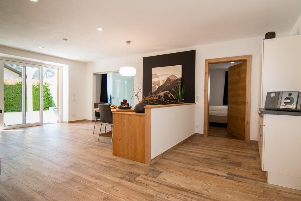 Haus Arnold - Privatzimmer Und Ferienwohnungen Sillian Dış mekan fotoğraf
