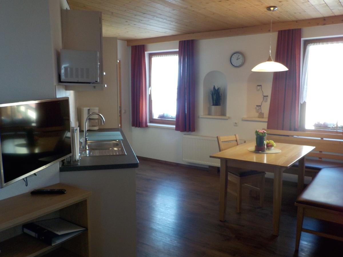 Haus Arnold - Privatzimmer Und Ferienwohnungen Sillian Dış mekan fotoğraf