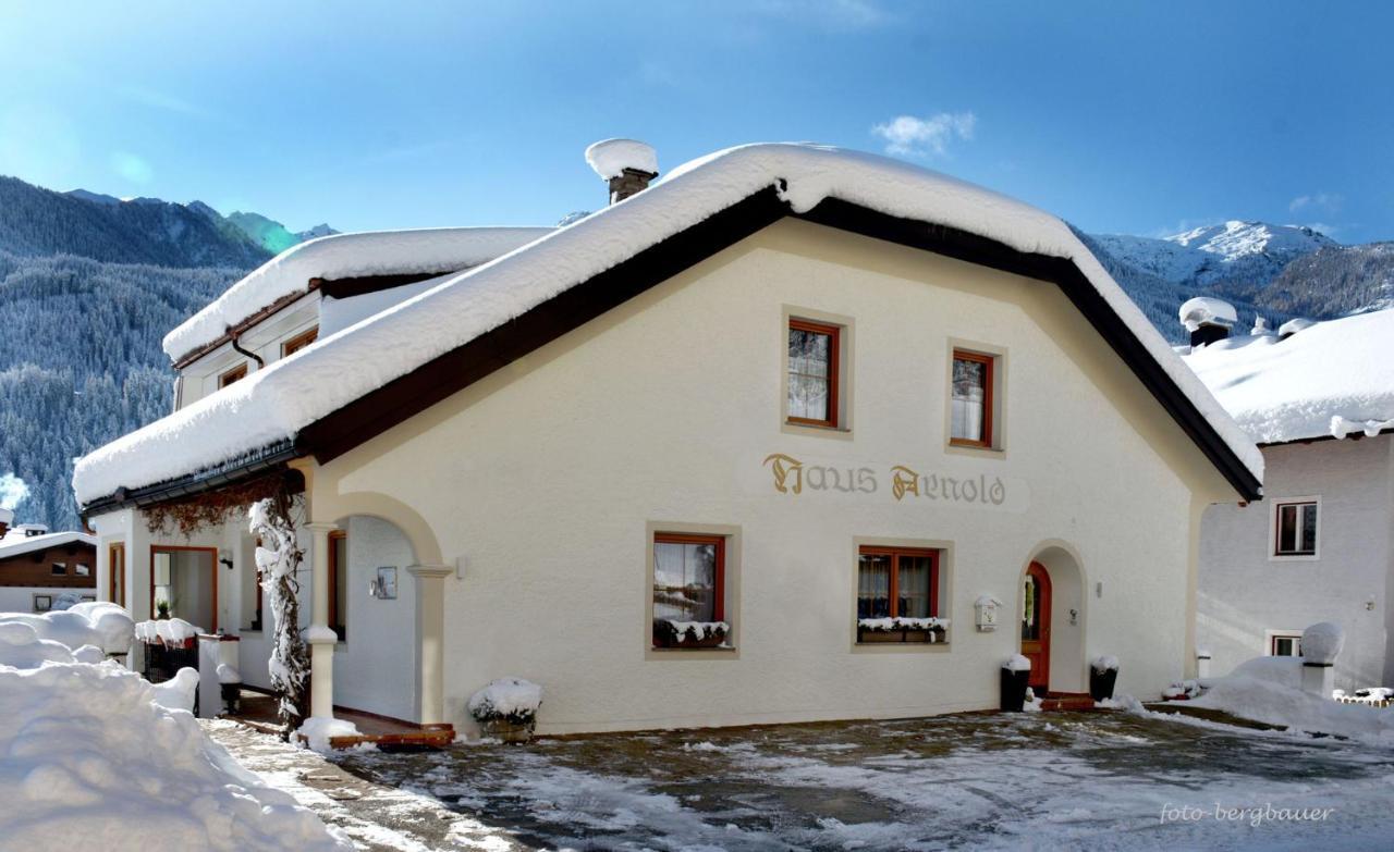 Haus Arnold - Privatzimmer Und Ferienwohnungen Sillian Dış mekan fotoğraf